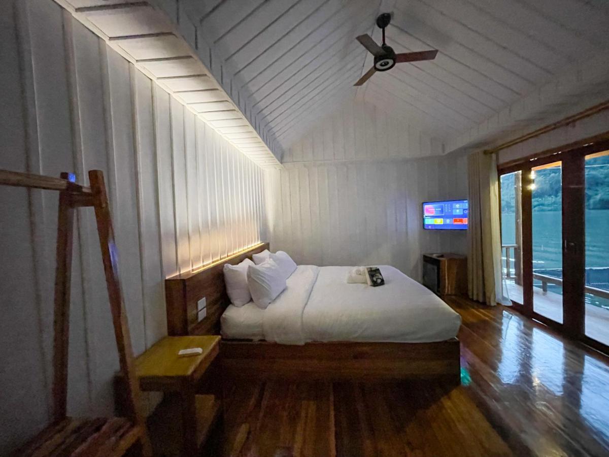 Nongkhiaw The Float House Hotel Eksteriør billede
