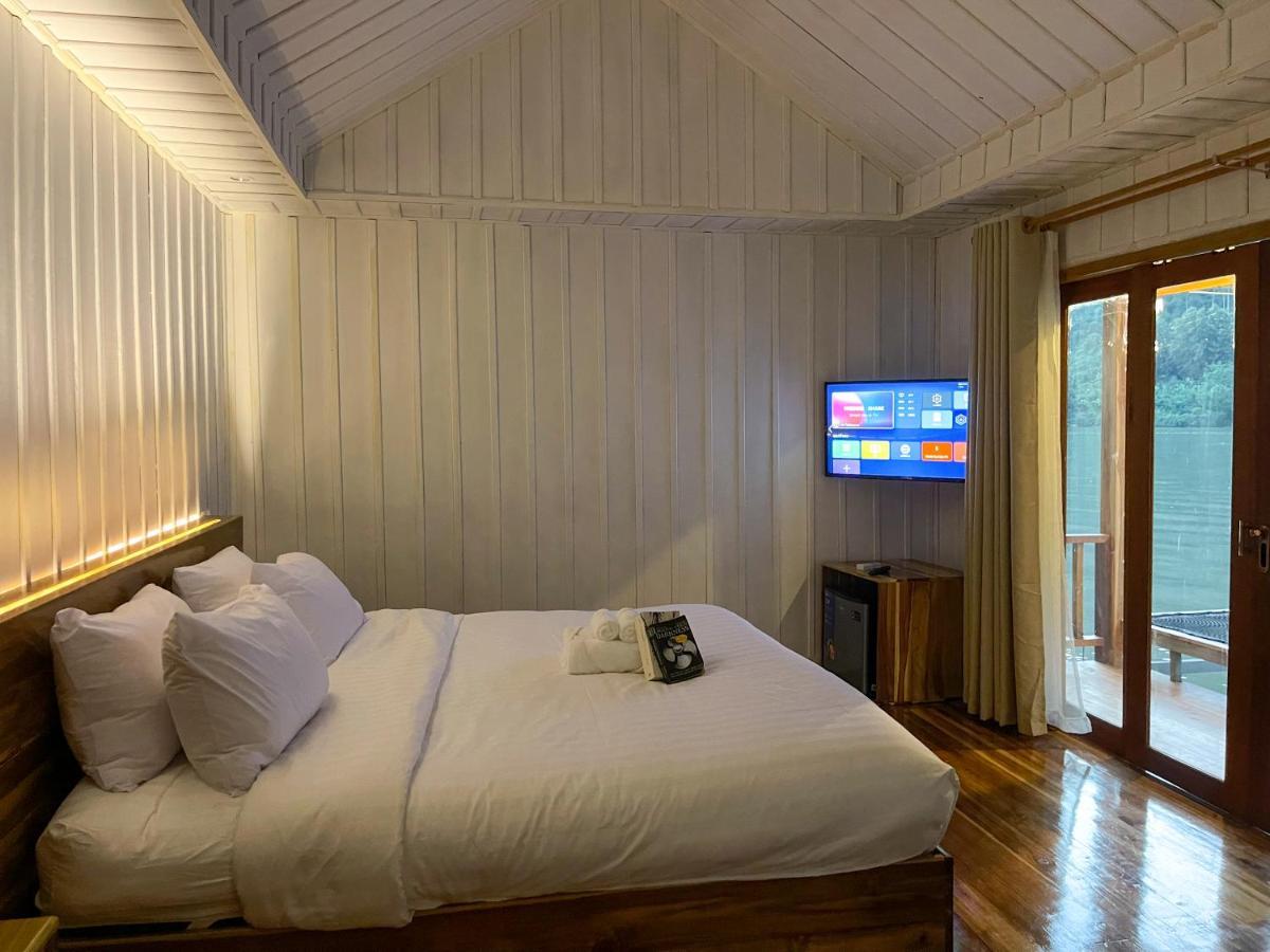Nongkhiaw The Float House Hotel Eksteriør billede