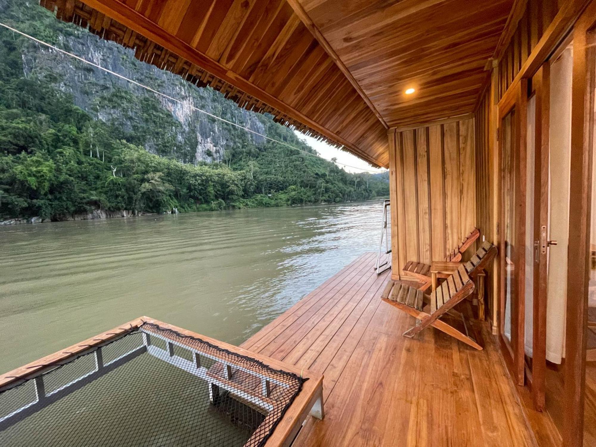 Nongkhiaw The Float House Hotel Eksteriør billede